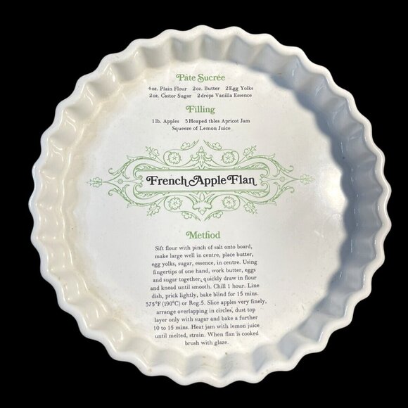 French Apple Flan Pie Dish Recipe Printed Ceramic Baking Plate White Scalloped E - Picture 1 of 3